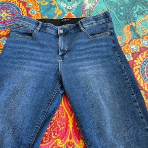 Curve Appeal Classic Straight Blue Jeans Size 12/31 EUC
